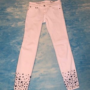 Vineyard vine jeans